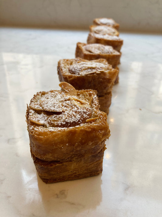 Cube croissant aux amandes 70g